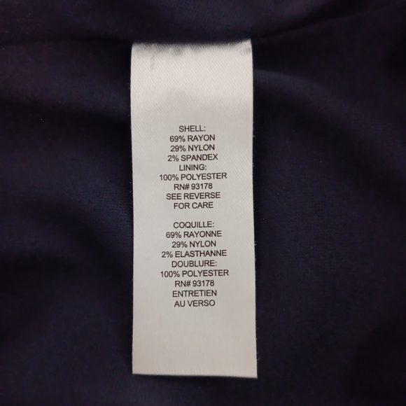 🎁 T TAHARI Gorgeous Navy Blue Jumpsuit  Pleats at V-Neckline w/ Hidden Back Zip - Picture 10 of 11